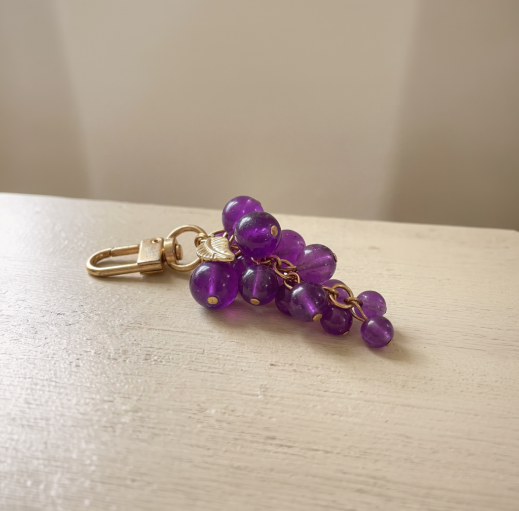 Porte-clef raisin noir